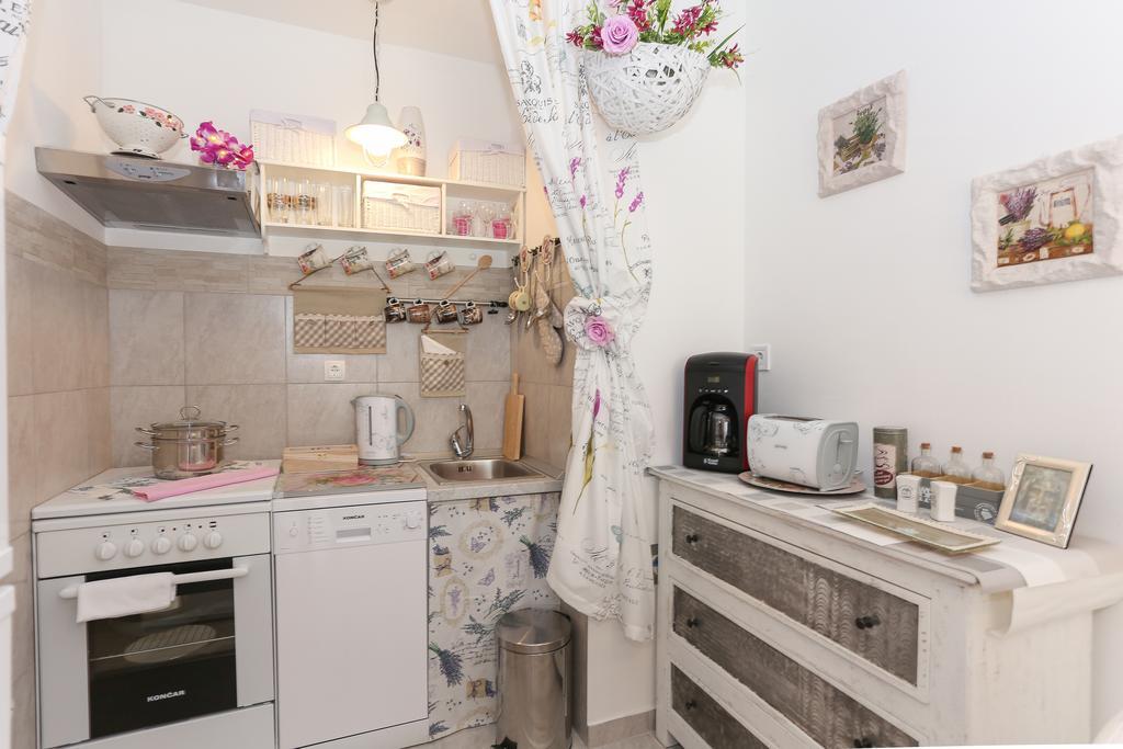Apartment Vesna Split Exteriör bild