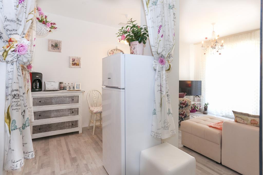 Apartment Vesna Split Exteriör bild