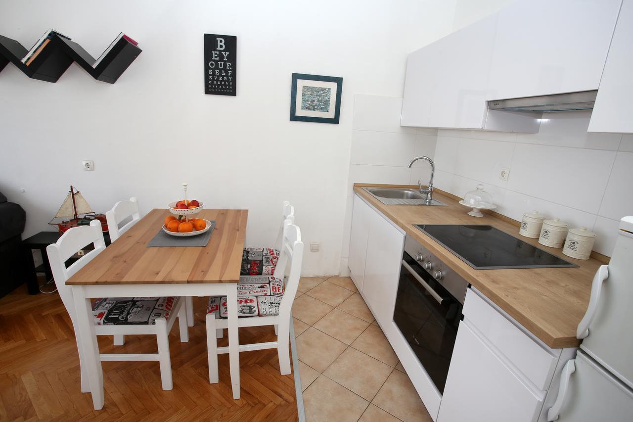 Apartment Vesna Split Exteriör bild